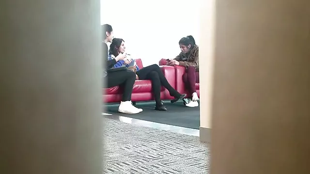 پورنو رایگان بدون ثبت نام زن سبک و جلف انواع فیلمهای سکسی خارجی سرد عسل