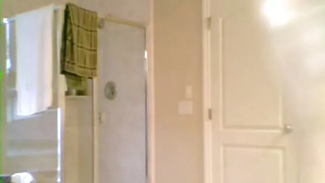 پورنو رایگان بدون ثبت نام دو MILFs به اشتراک گذاری یک وان آب داغ فیلمهای سکسی جنیفر