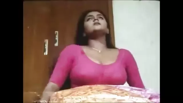 پورنو رایگان بدون ثبت نام گروه نشسته روی زمین,من انواع فیلمهای سکسی شما را آهسته و دست و پا چلفتی